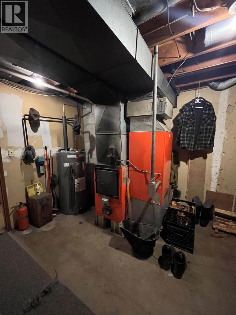 8254 Procter East Road, Procter, British Columbia  V1L 0B6 - Photo 19 - 10390125