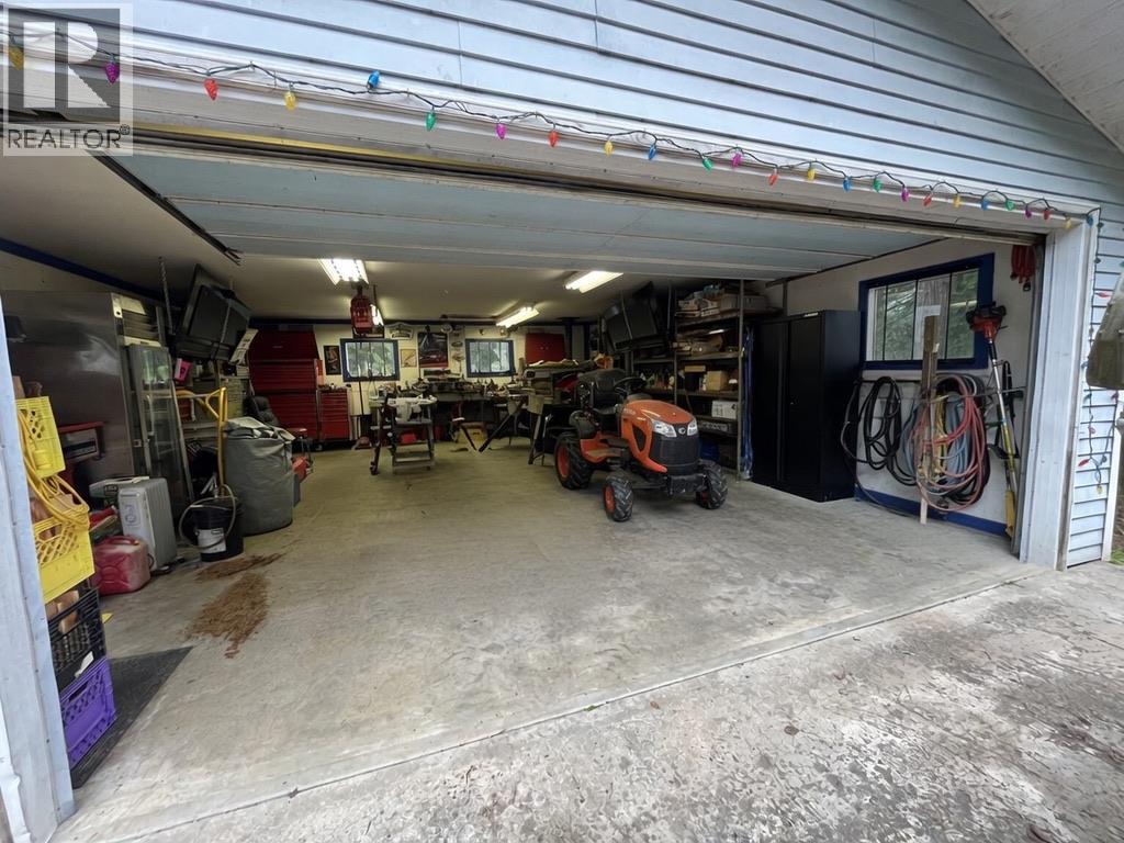 8254 Procter East Road, Procter, British Columbia  V1L 0B6 - Photo 28 - 10390125