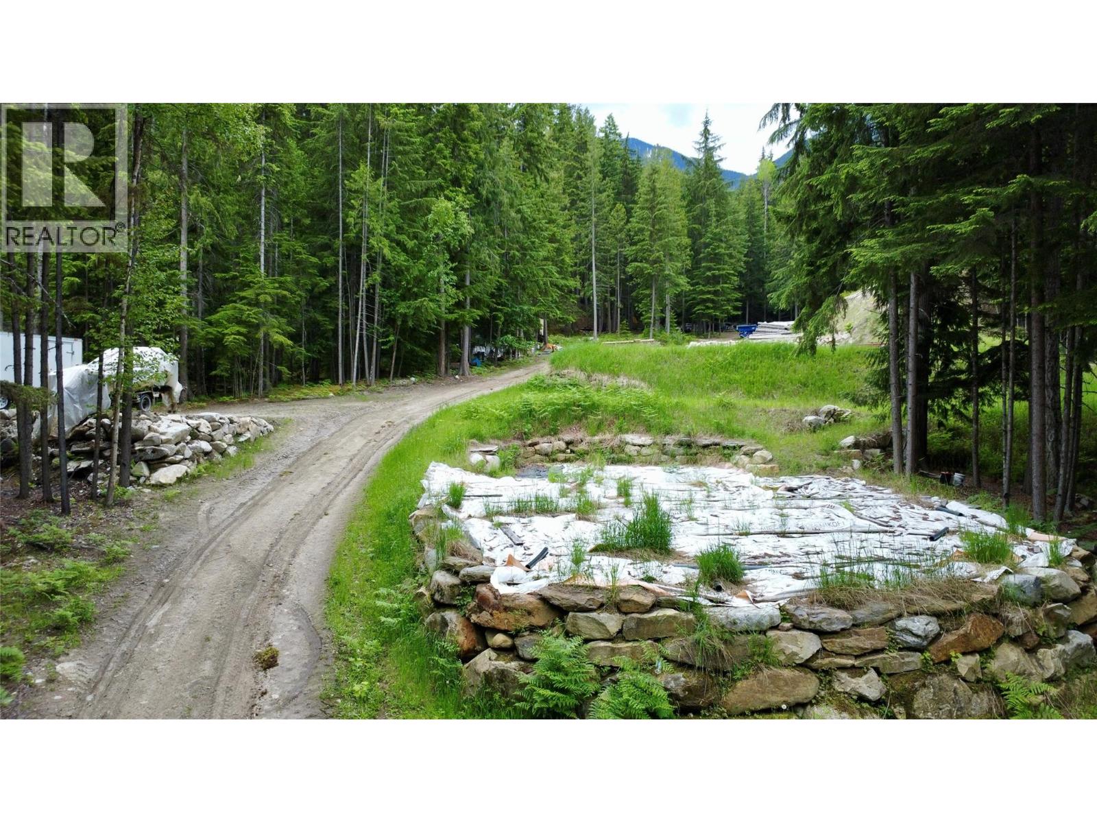 8254 Procter East Road, Procter, British Columbia  V1L 0B6 - Photo 31 - 10390125