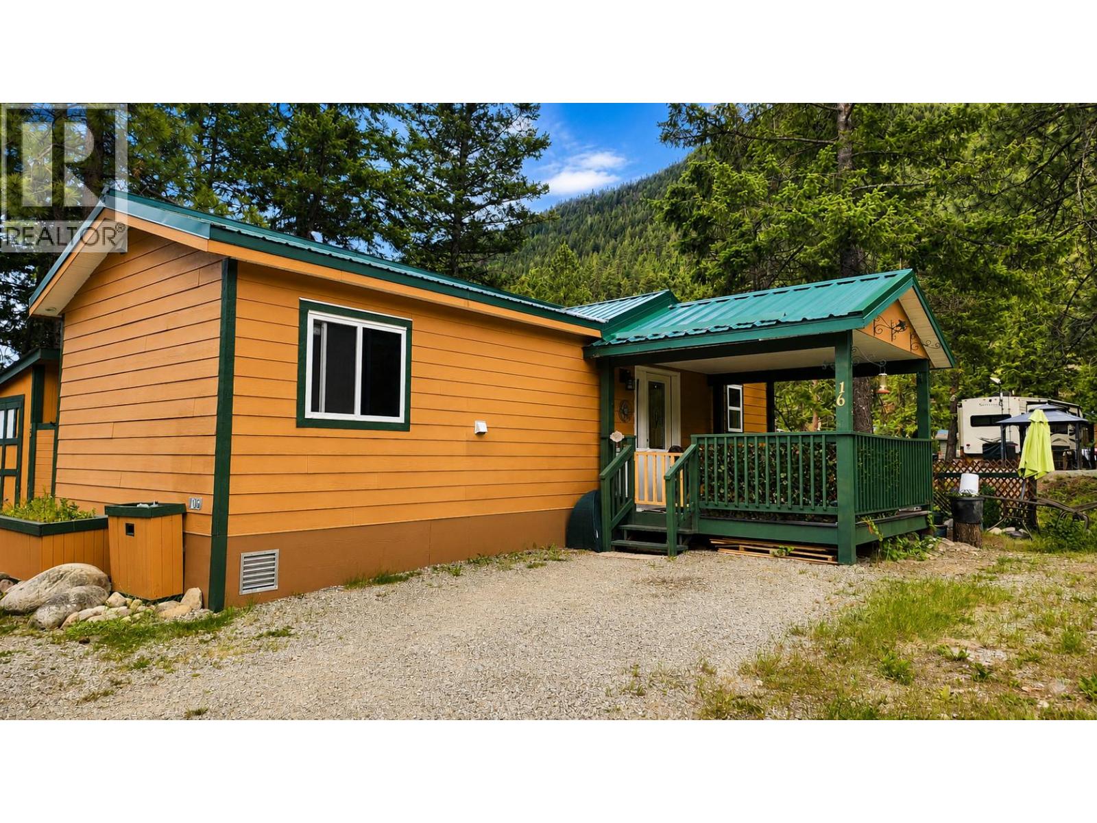 4835 Paradise Valley Drive Unit# 16, Peachland, British Columbia  V0H 1X3 - Photo 3 - 10390874