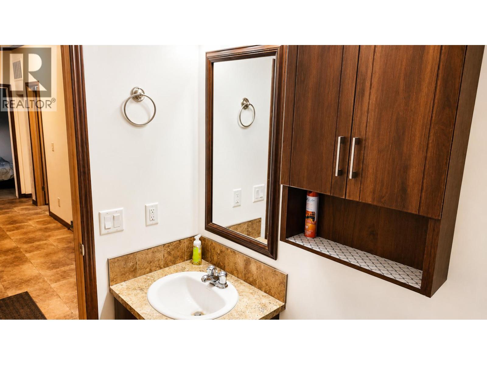 4835 Paradise Valley Drive Unit# 16, Peachland, British Columbia  V0H 1X3 - Photo 9 - 10390874