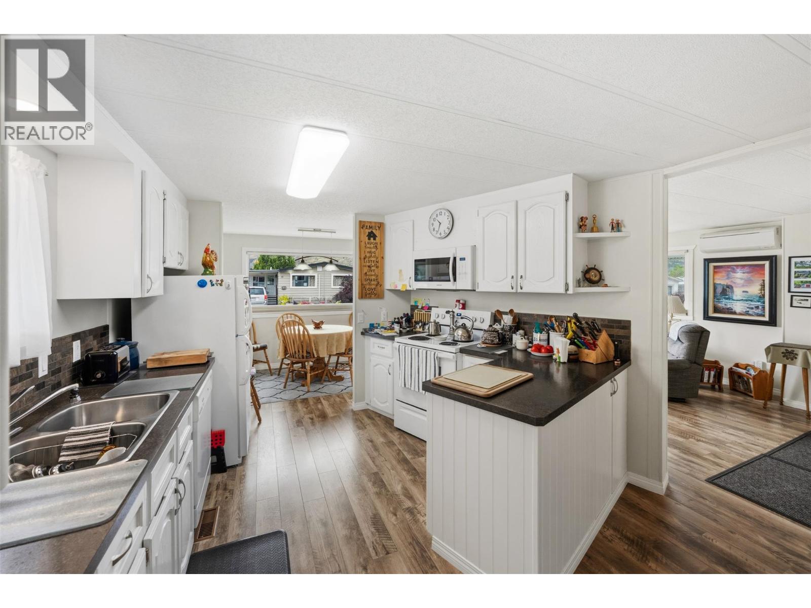 6601 Tucelnuit Drive Unit# 10, Oliver, British Columbia  V0H 1T3 - Photo 22 - 10390701
