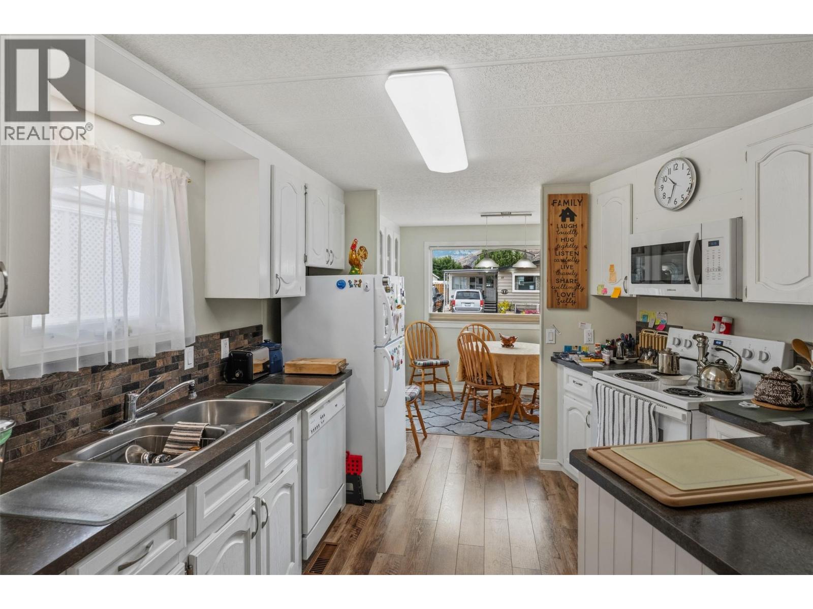 6601 Tucelnuit Drive Unit# 10, Oliver, British Columbia  V0H 1T3 - Photo 23 - 10390701