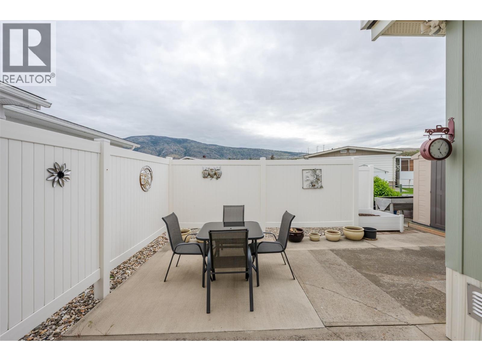 6601 Tucelnuit Drive Unit# 10, Oliver, British Columbia  V0H 1T3 - Photo 4 - 10390701