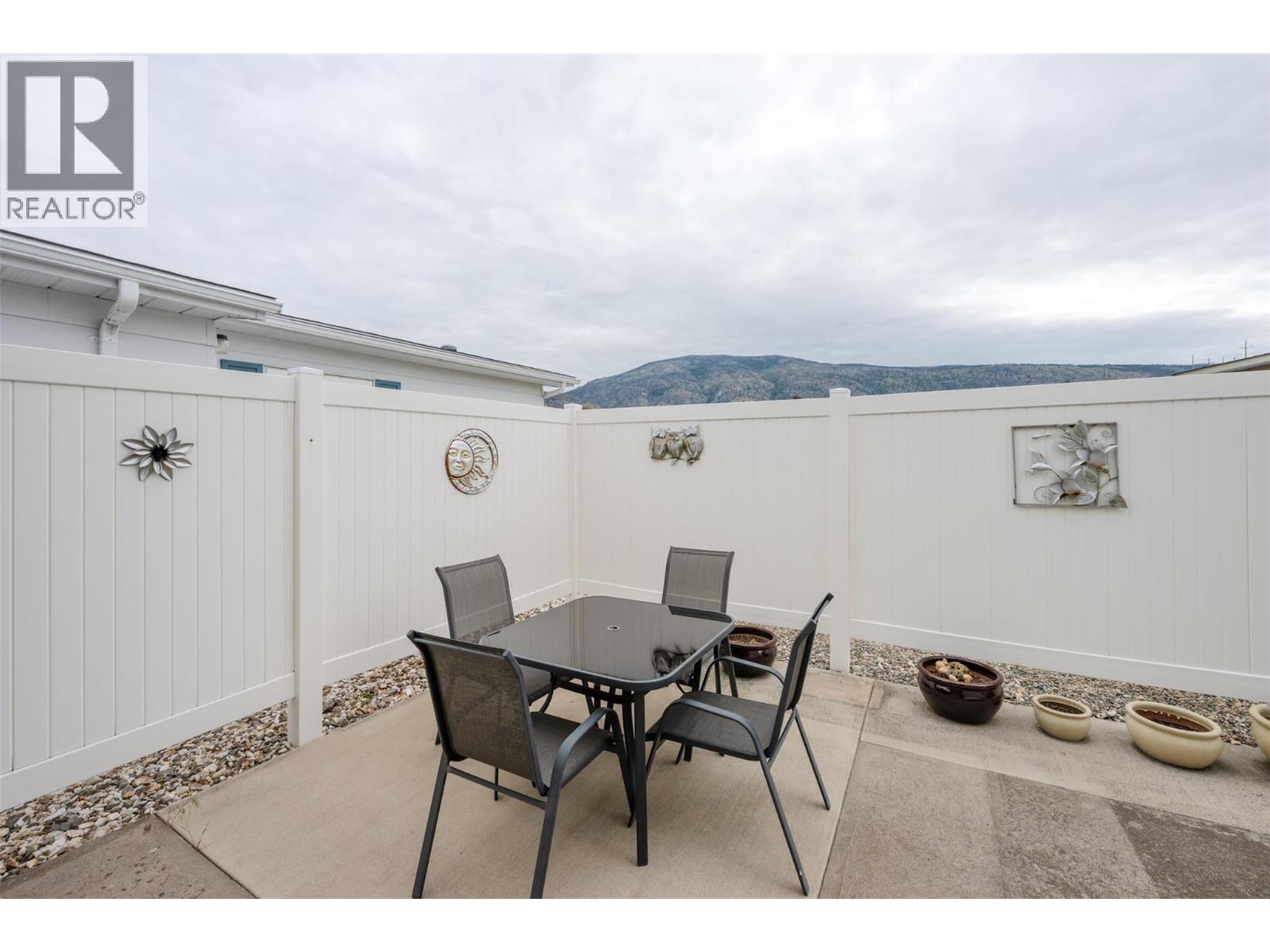 6601 Tucelnuit Drive Unit# 10, Oliver, British Columbia  V0H 1T3 - Photo 5 - 10390701