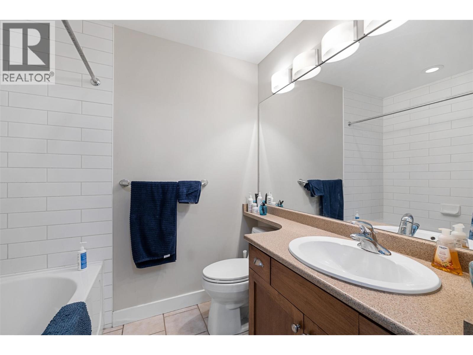 2200 Upper Sundance Drive Unit# 2105, West Kelowna, British Columbia  V4T 3E8 - Photo 18 - 10390661