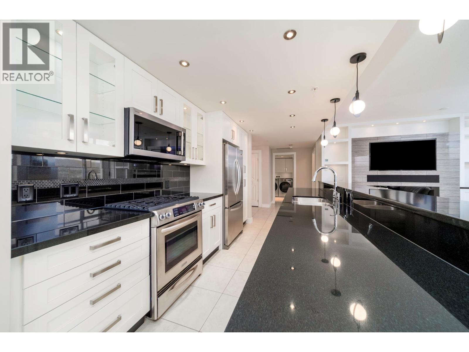 1075 Sunset Drive Unit# 2603, Kelowna, British Columbia  V1Y 9Y9 - Photo 19 - 10388865