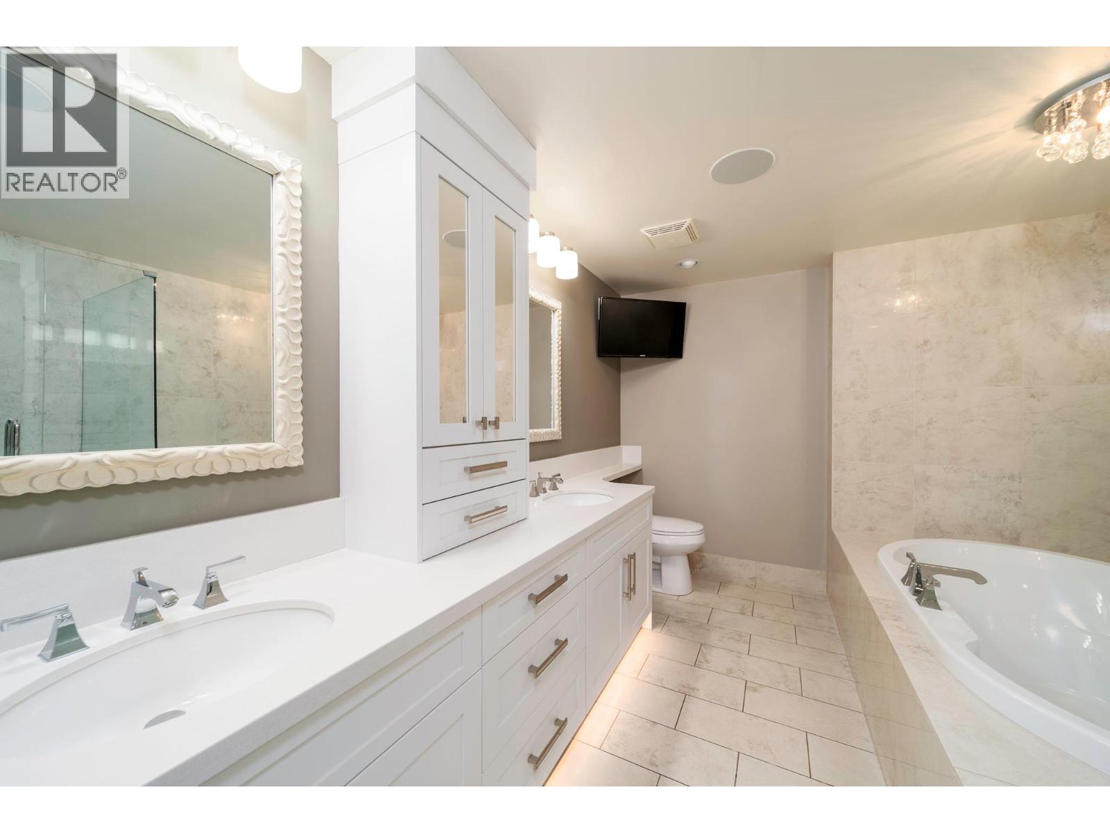 1075 Sunset Drive Unit# 2603, Kelowna, British Columbia  V1Y 9Y9 - Photo 36 - 10388865