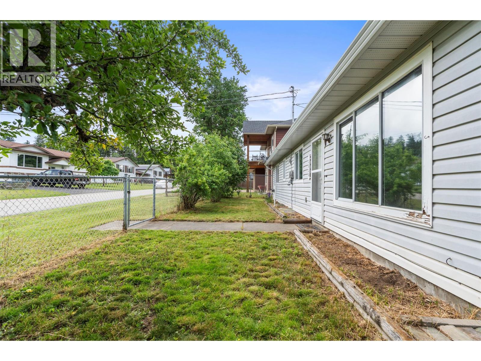 2820 Burns Avenue, Armstrong, British Columbia  V4Y 0G3 - Photo 31 - 10390648