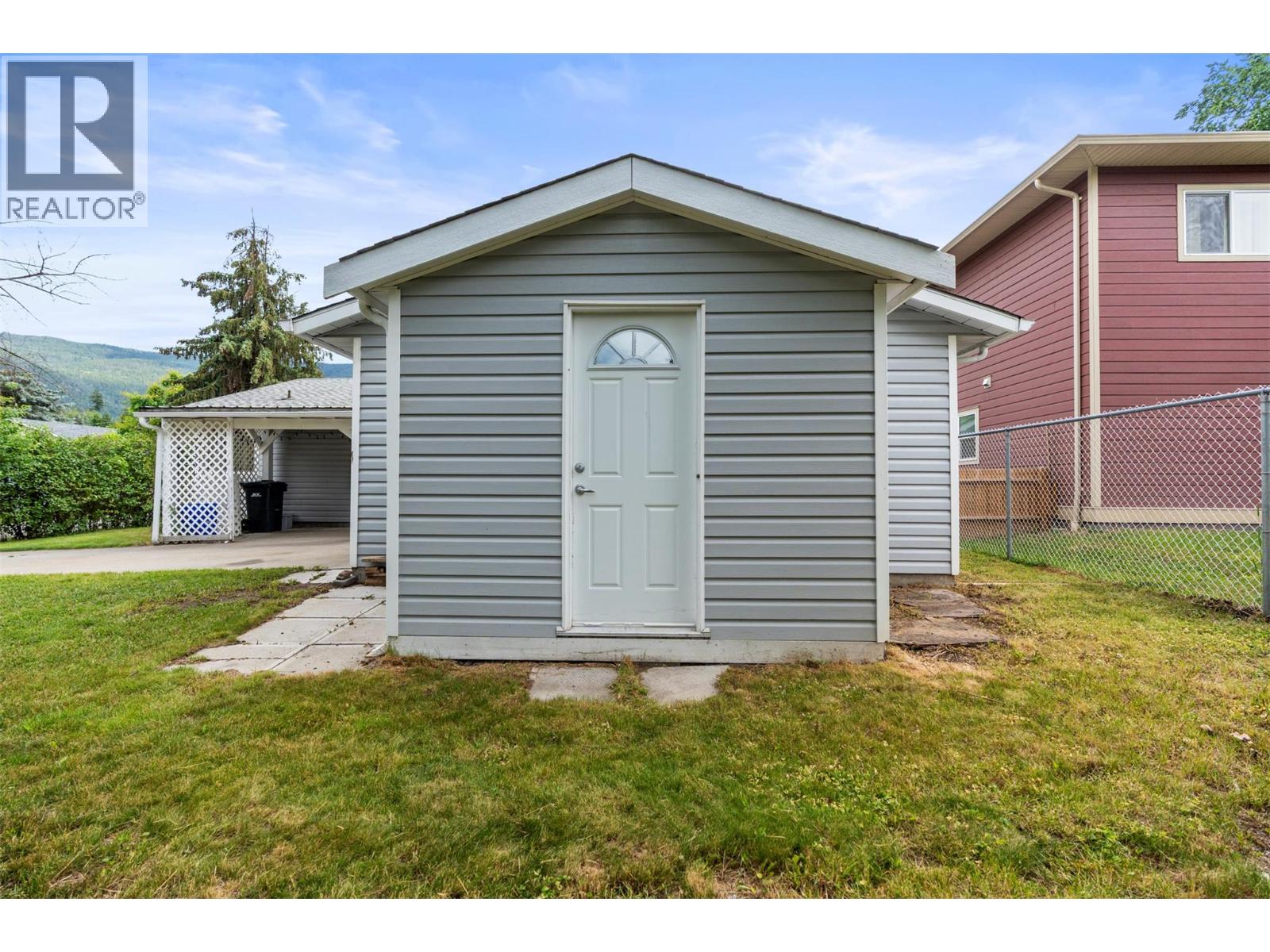 2820 Burns Avenue, Armstrong, British Columbia  V4Y 0G3 - Photo 37 - 10390648