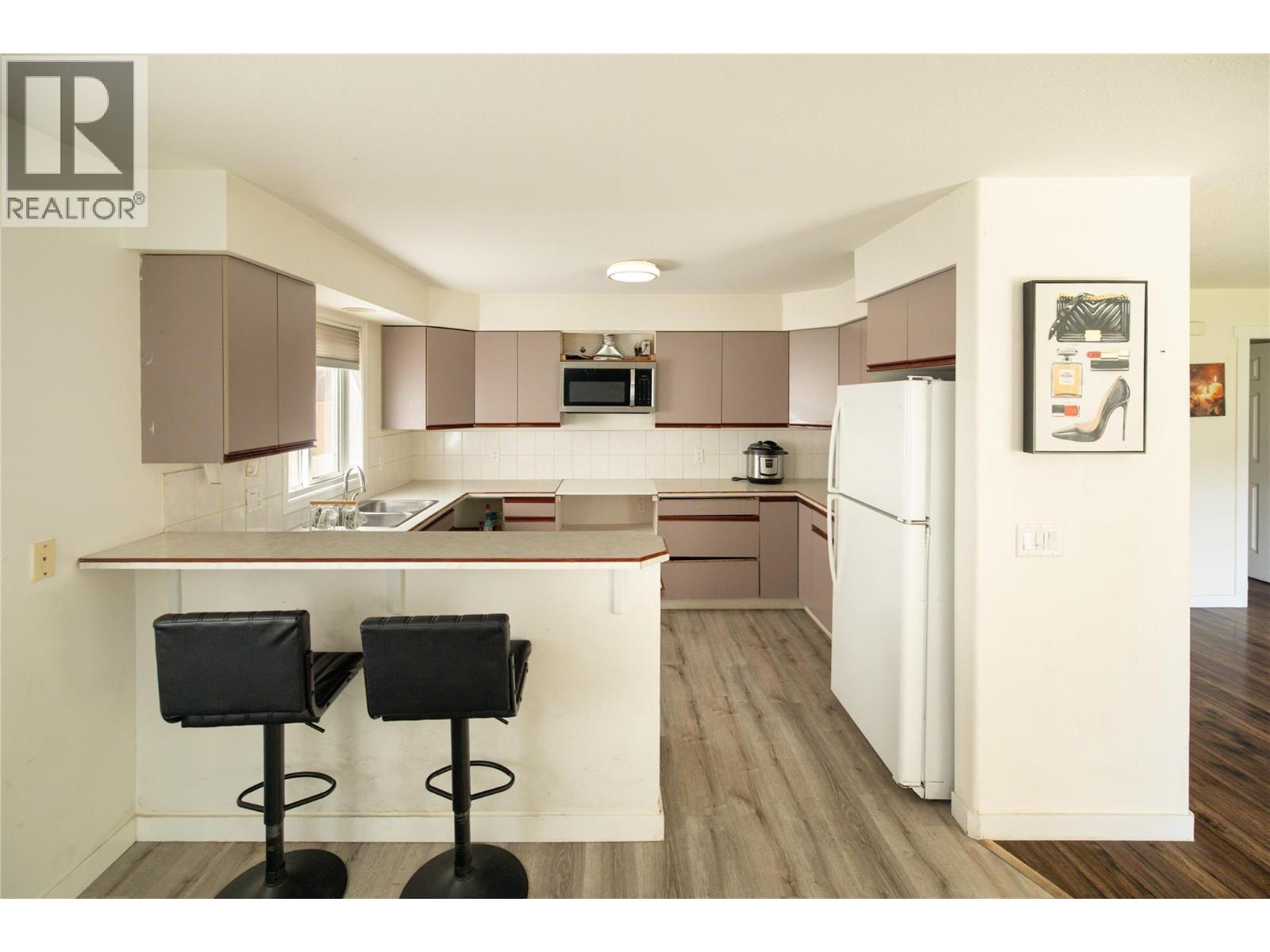 1395 Friesen Road, Kelowna, British Columbia  V1X 7P3 - Photo 8 - 10389935