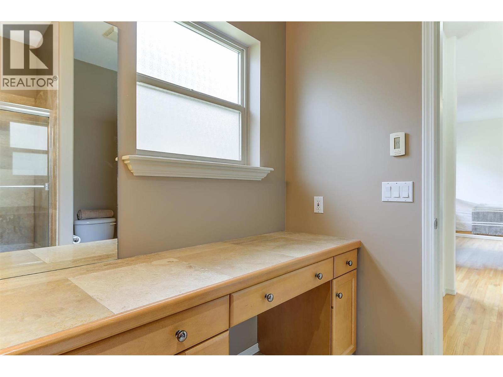 2044 Spyglass Way, West Kelowna, British Columbia  V1Z 3Z7 - Photo 32 - 10390950