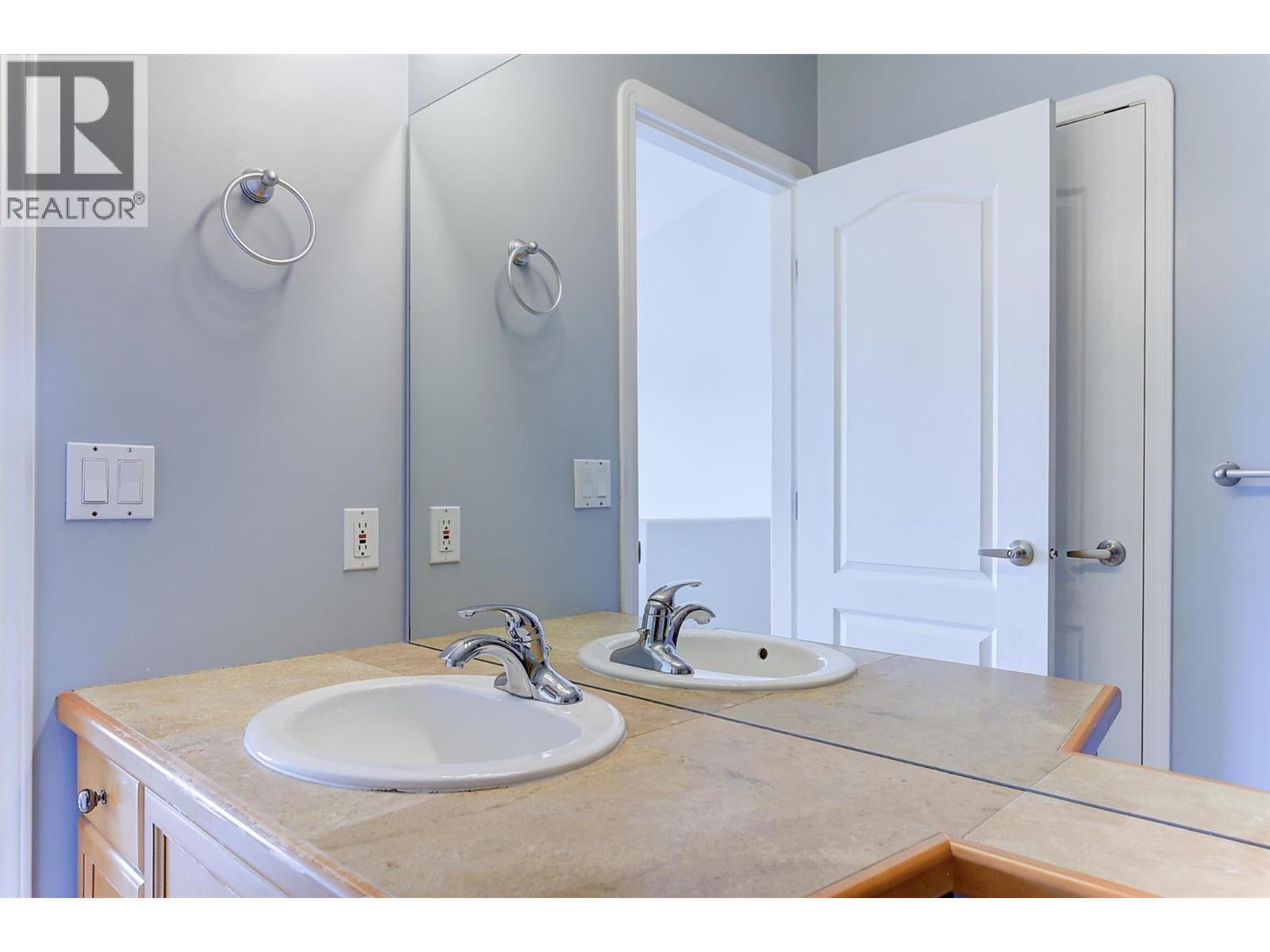 2044 Spyglass Way, West Kelowna, British Columbia  V1Z 3Z7 - Photo 38 - 10390950