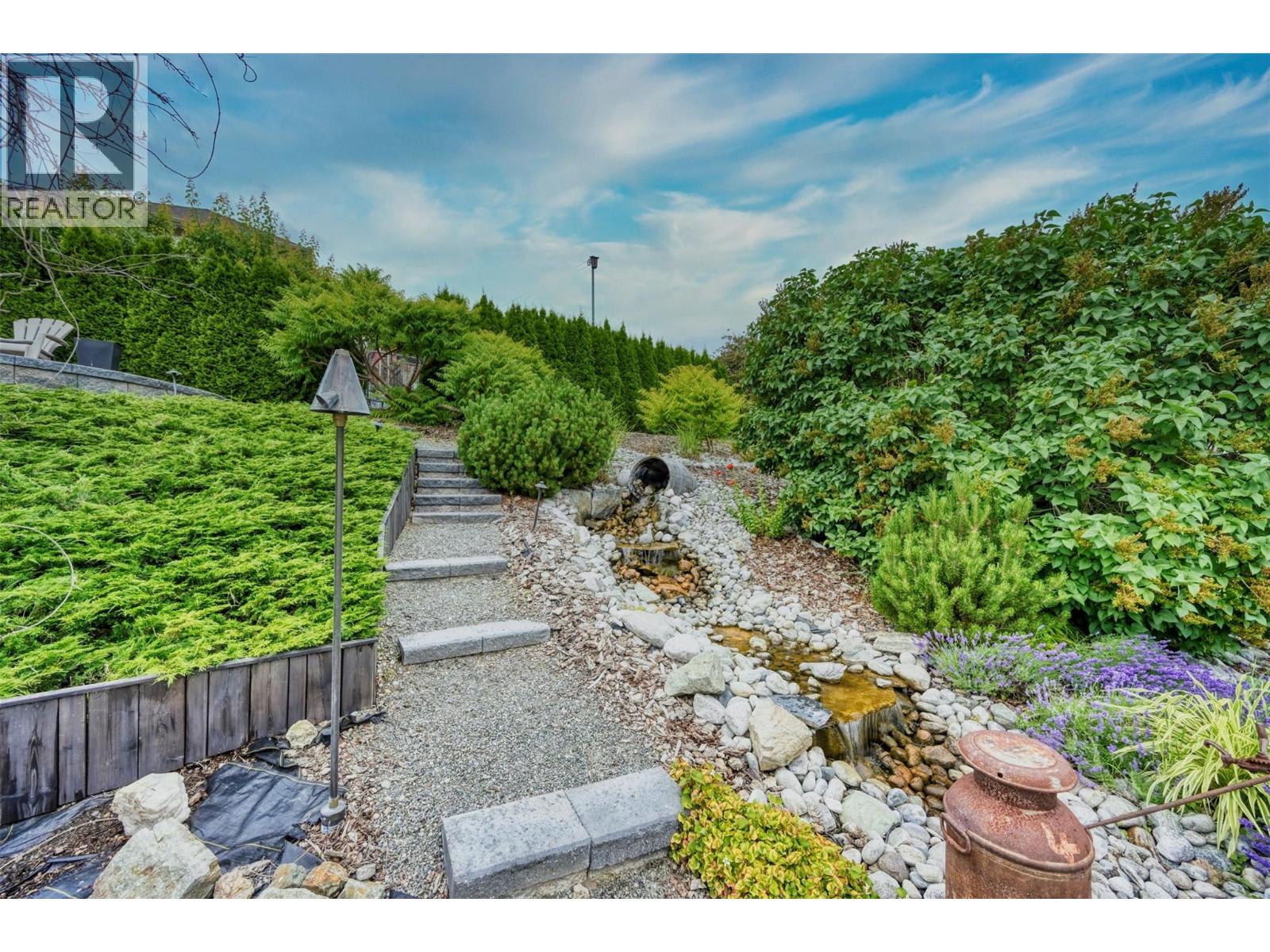 8206 Gravenstein Drive, Osoyoos, British Columbia  V0H 1V0 - Photo 15 - 10389568