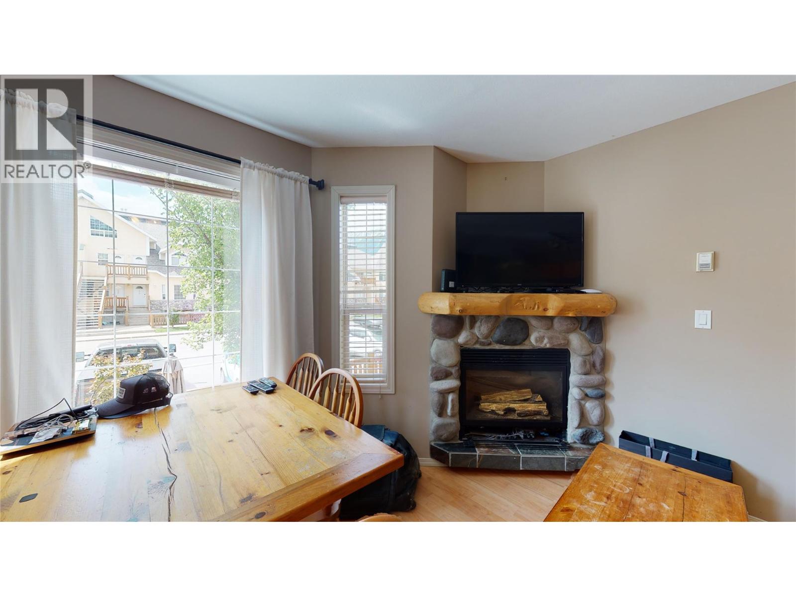 1300 Riverside Way Unit# 1326, Fernie, British Columbia  V0B 1M7 - Photo 8 - 10390571