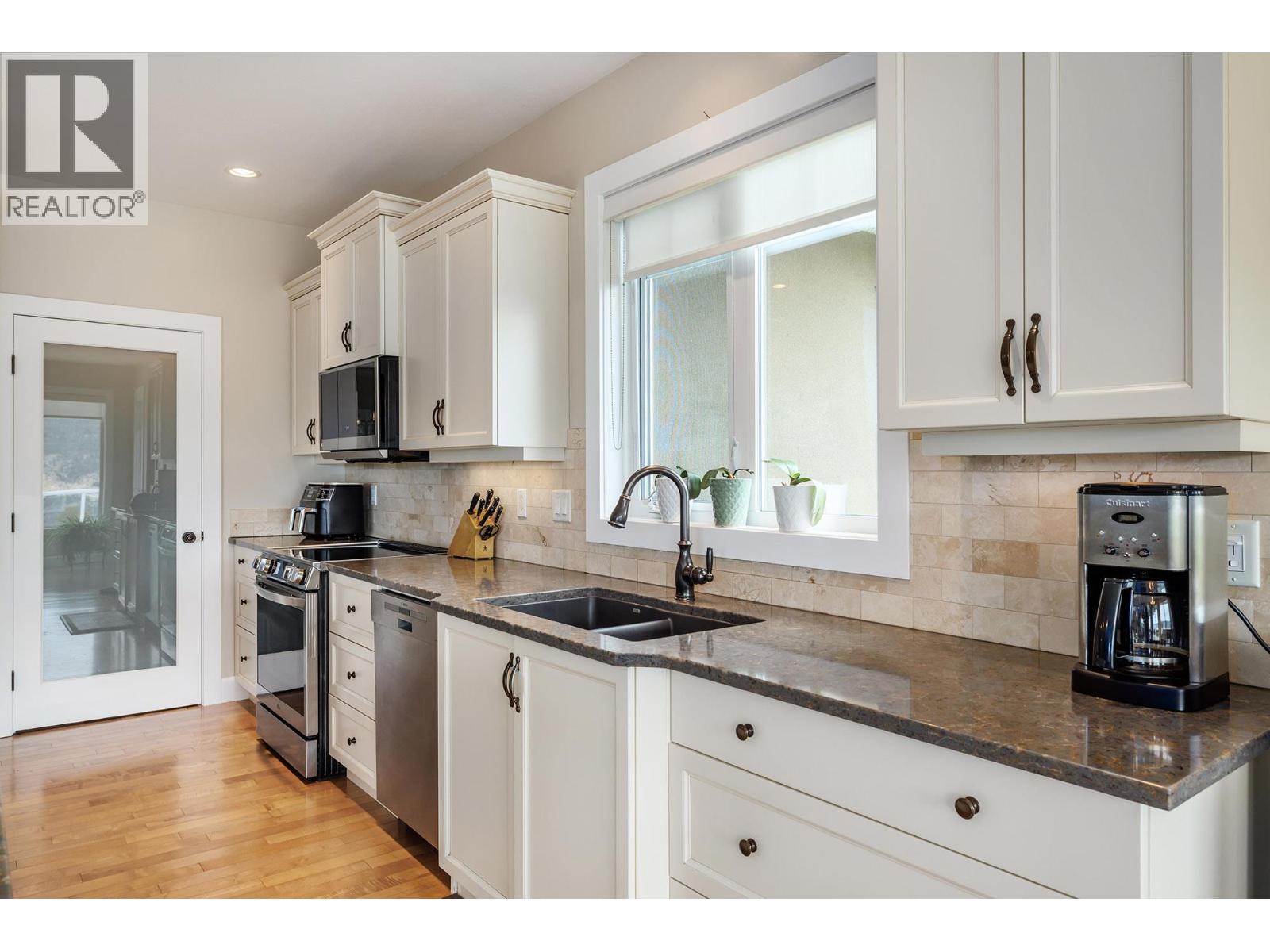 13615 Middle Bench Road, Lake Country, British Columbia  V4v 2B4 - Photo 11 - 10390542