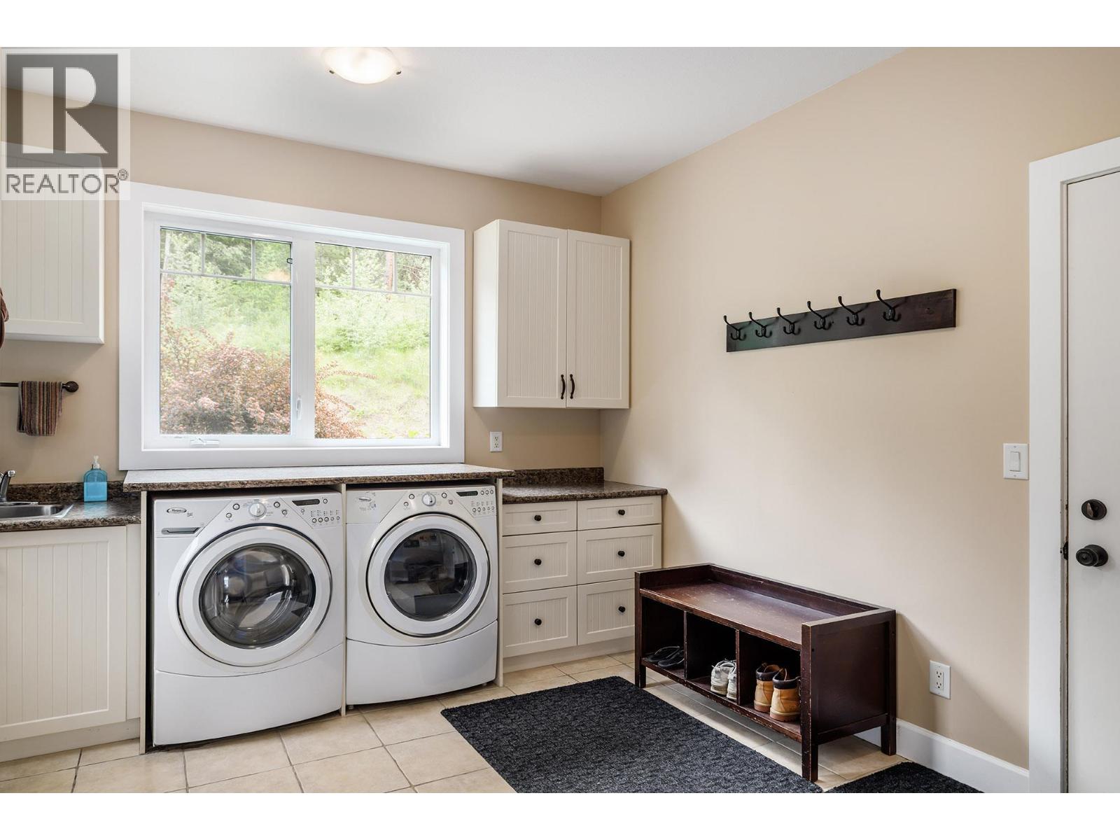 13615 Middle Bench Road, Lake Country, British Columbia  V4v 2B4 - Photo 22 - 10390542