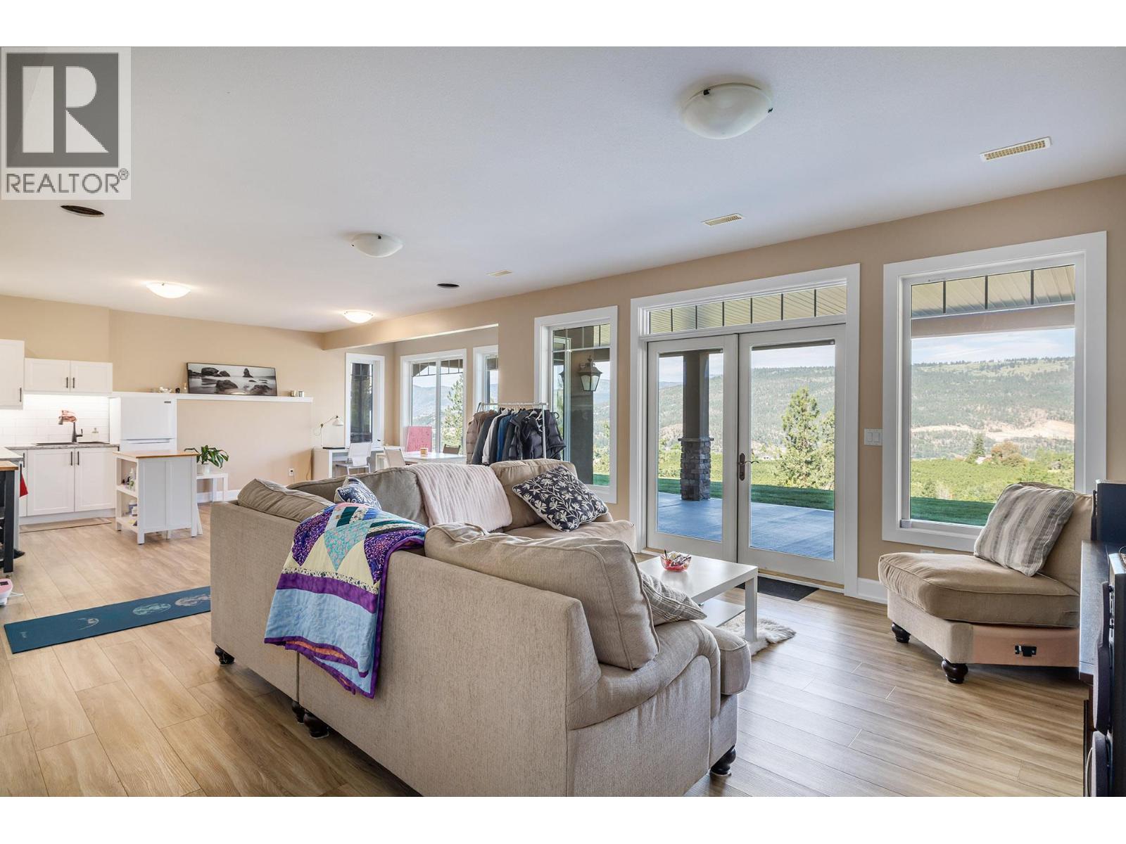 13615 Middle Bench Road, Lake Country, British Columbia  V4v 2B4 - Photo 30 - 10390542
