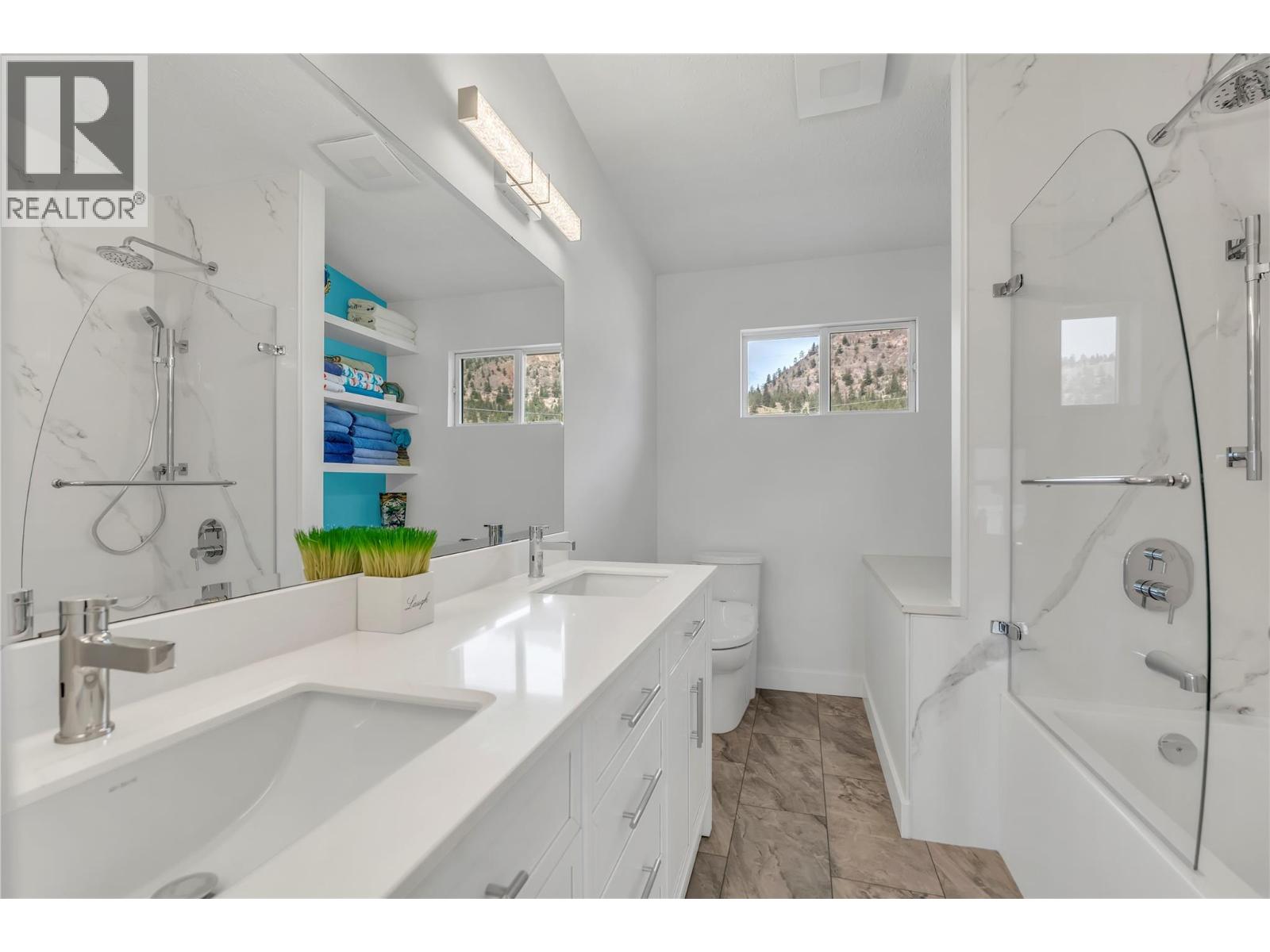 5319 White Street, Summerland, British Columbia  V0H 1Z7 - Photo 10 - 10390304