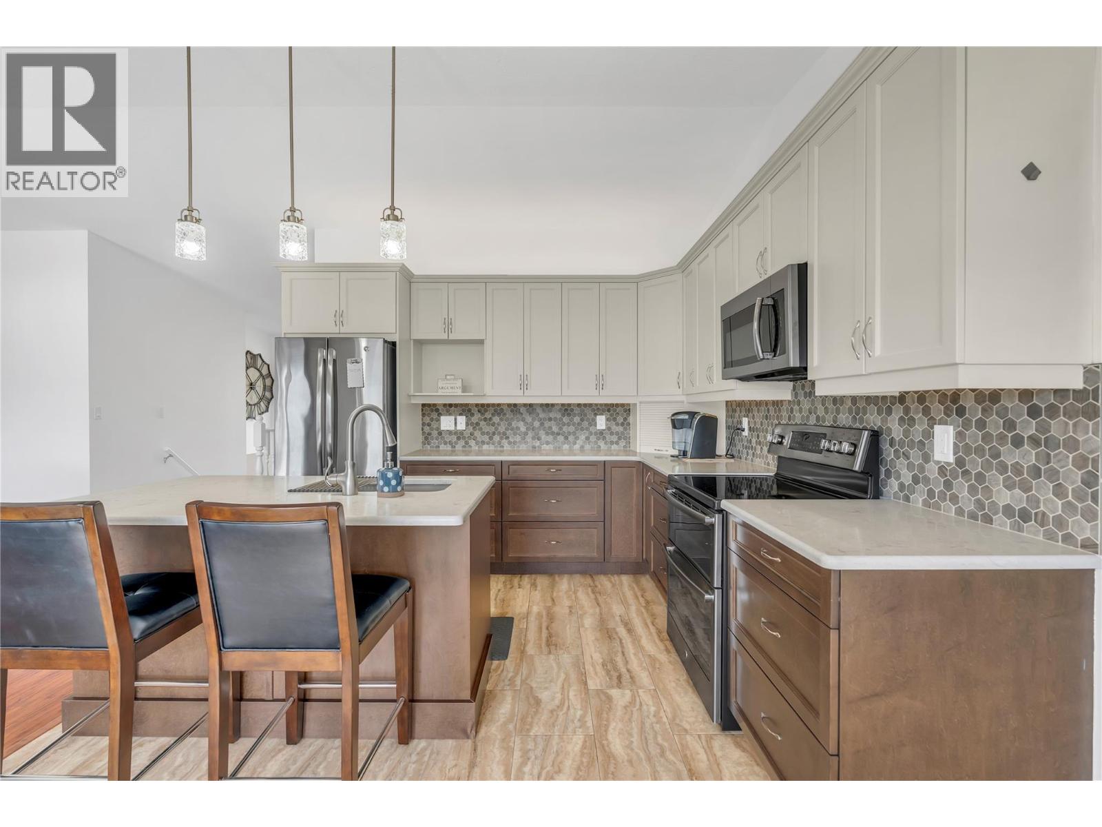 5319 White Street, Summerland, British Columbia  V0H 1Z7 - Photo 14 - 10390304