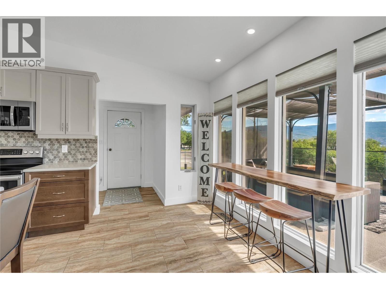5319 White Street, Summerland, British Columbia  V0H 1Z7 - Photo 7 - 10390304