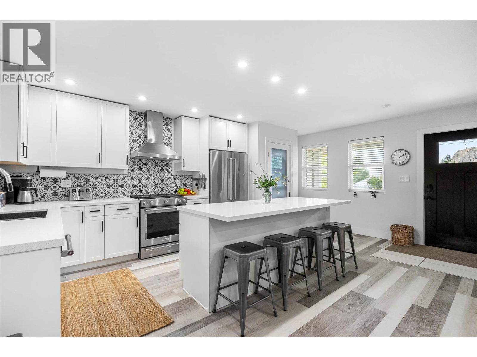 1119 Pine Street, Kamloops, British Columbia  V2C 3A7 - Photo 6 - 10390896