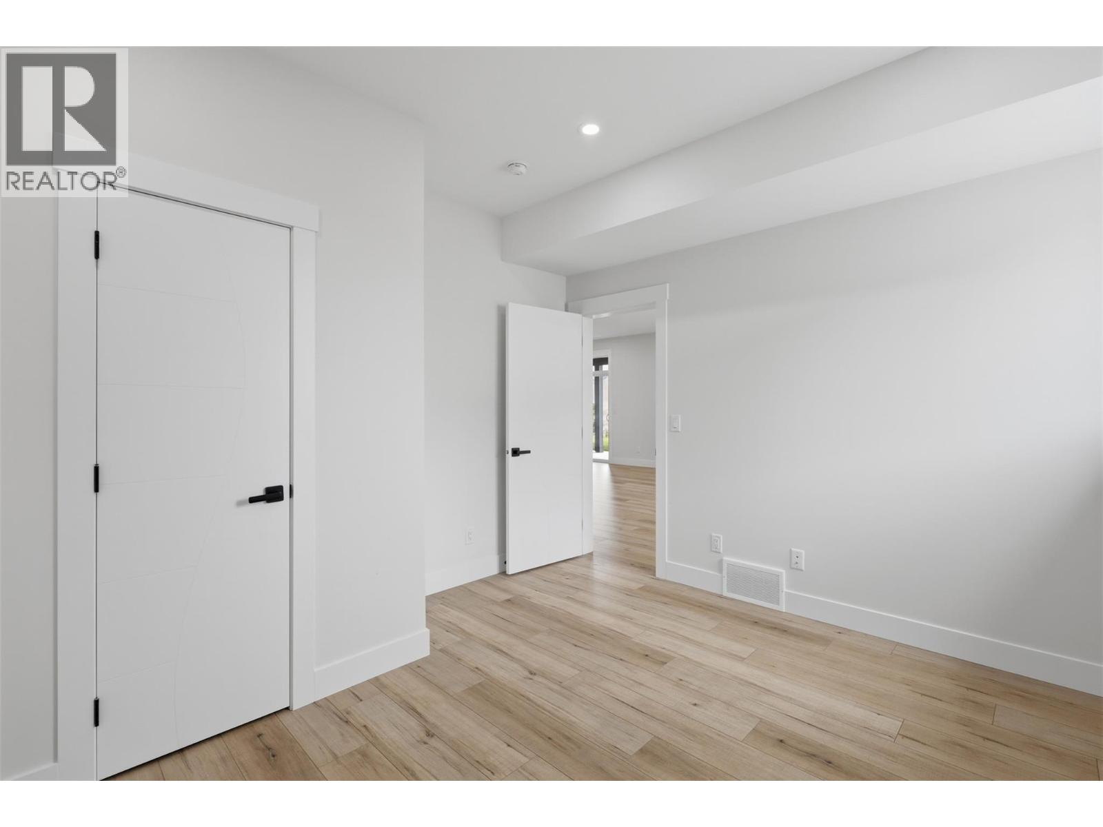 3100 Kicking Horse Drive Unit# 3, Kamloops, British Columbia  V2E 0B8 - Photo 61 - 10390831