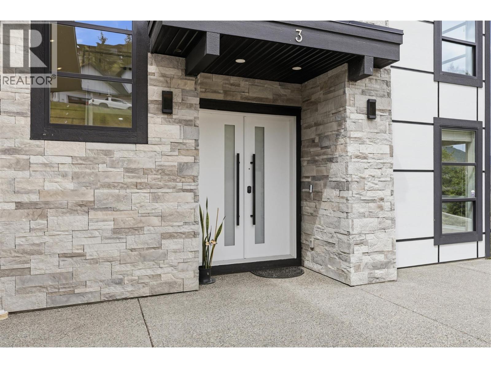 3100 Kicking Horse Drive Unit# 3, Kamloops, British Columbia  V2E 0B8 - Photo 7 - 10390831