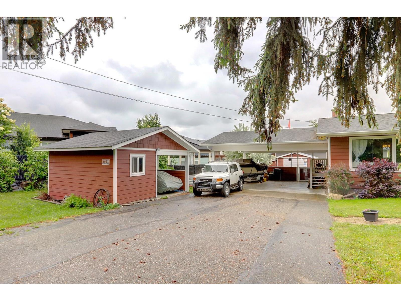 3230 Fraser Road, Armstrong, British Columbia  V4Y 0J9 - Photo 5 - 10390781