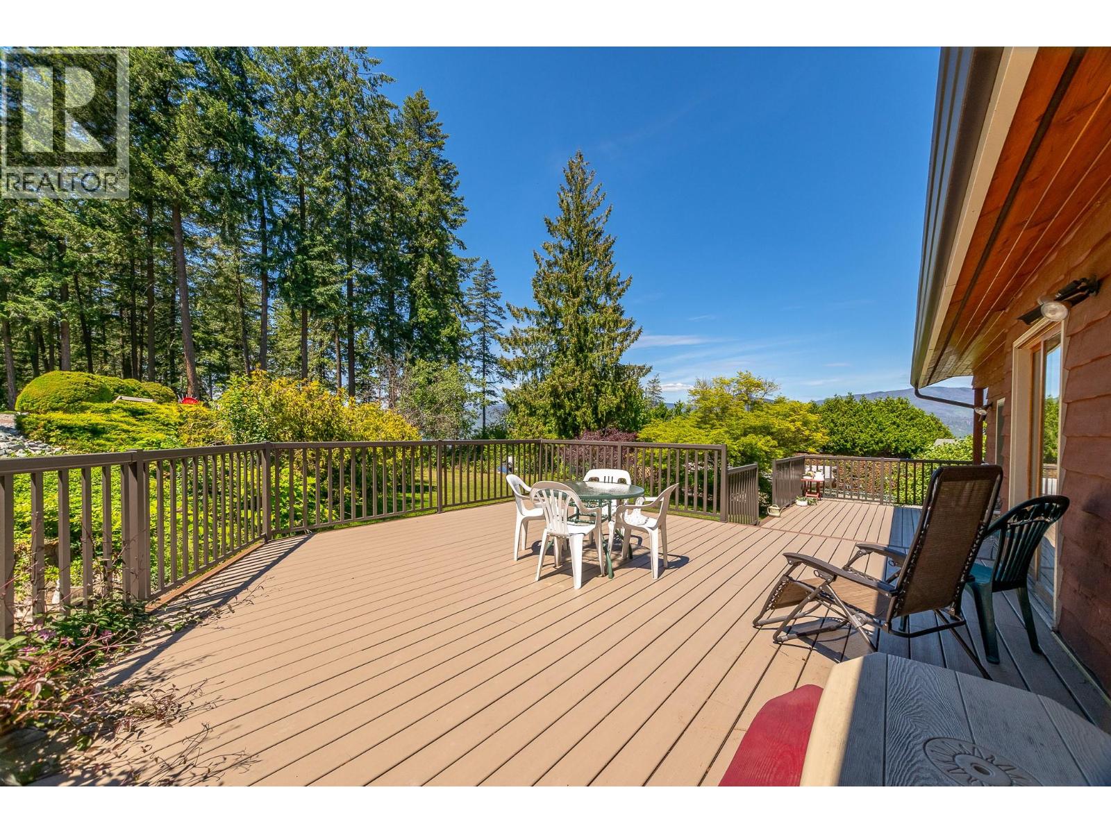 2392 Mt Tuam Crescent, Blind Bay, British Columbia  V0E 2W2 - Photo 13 - 10388415