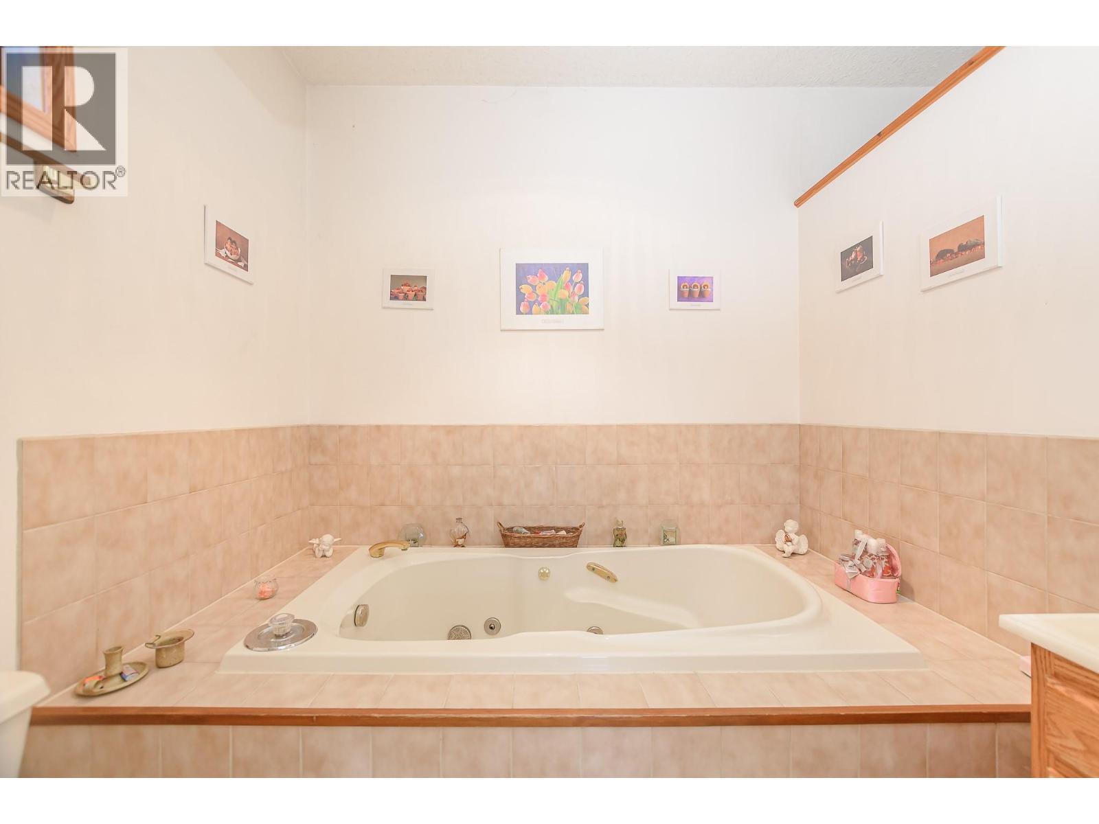 2392 Mt Tuam Crescent, Blind Bay, British Columbia  V0E 2W2 - Photo 41 - 10388415