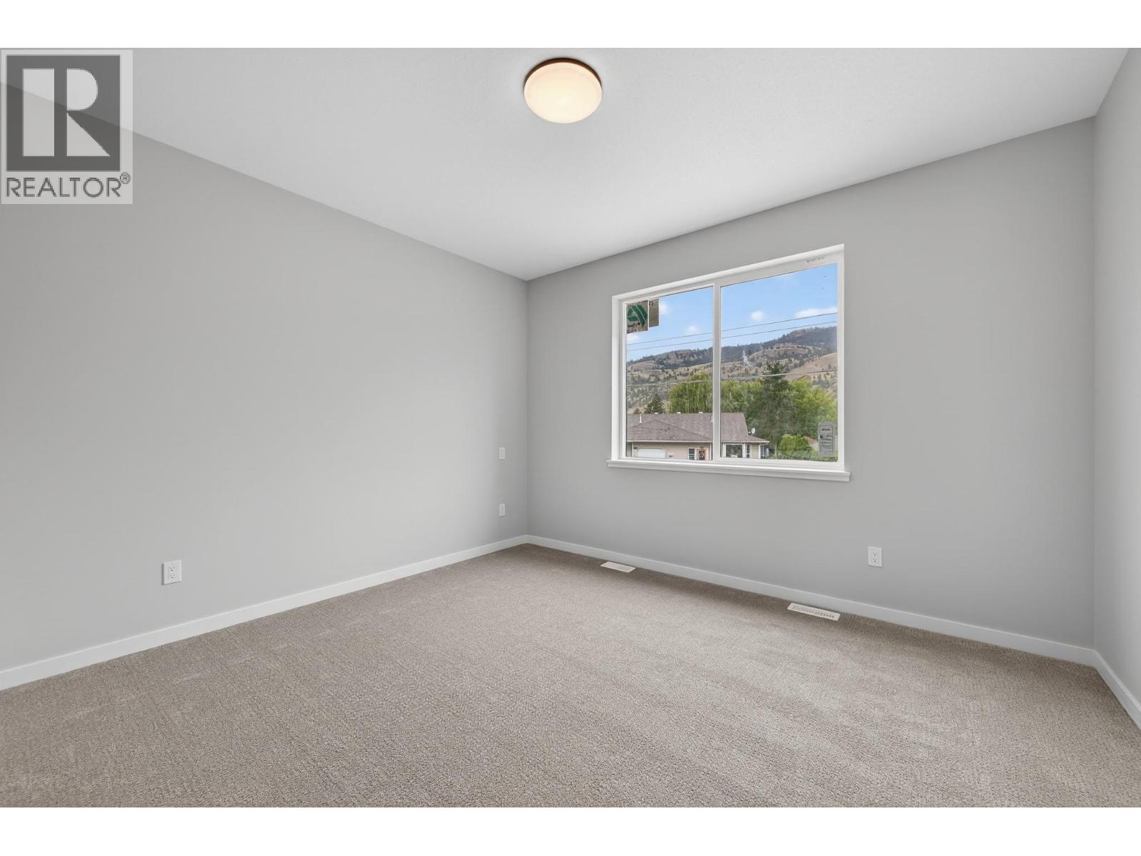 3279 A Schubert Road, Kamloops, British Columbia  V2B 6Y4 - Photo 12 - 10390983