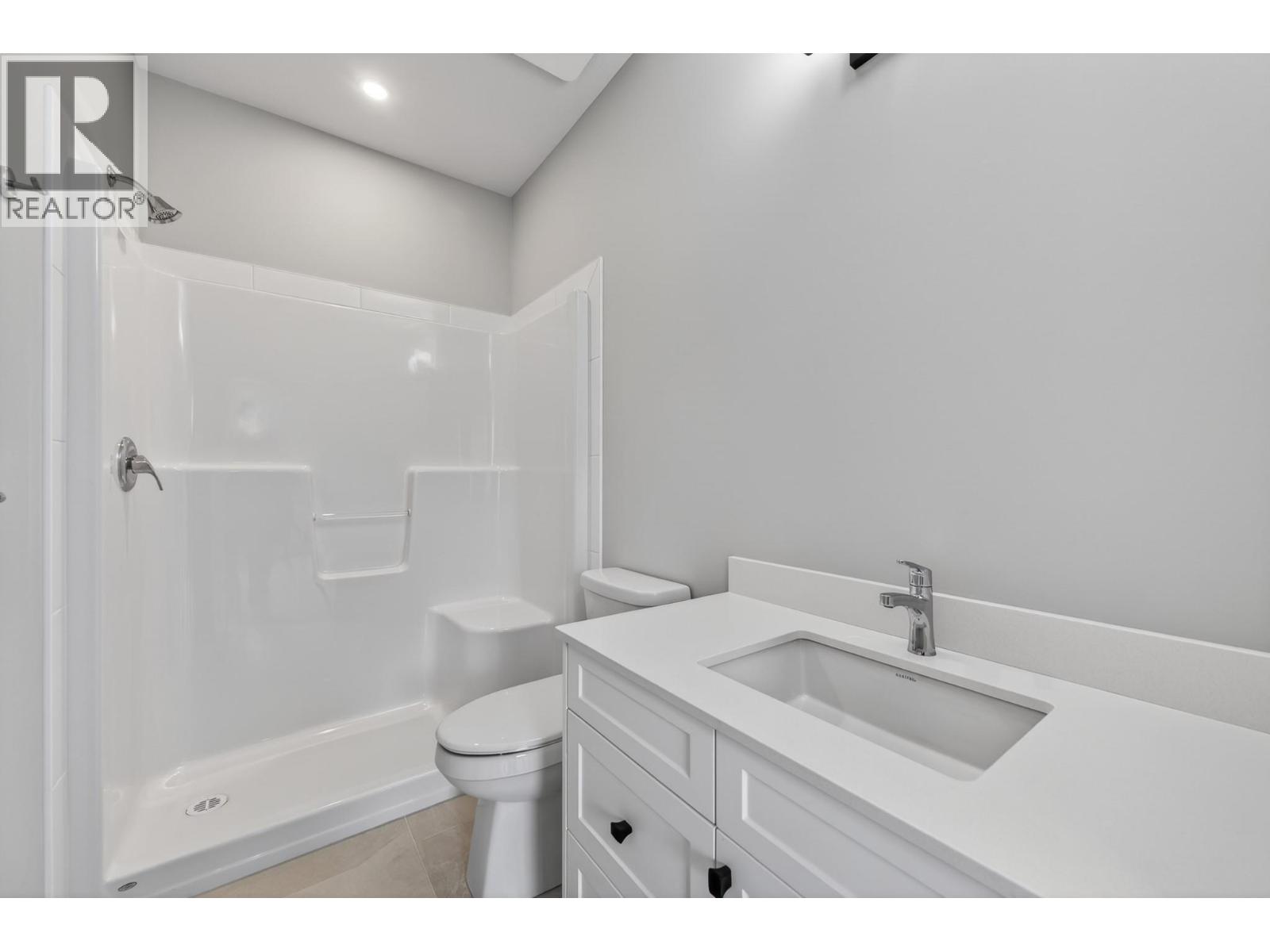 3279 A Schubert Road, Kamloops, British Columbia  V2B 6Y4 - Photo 15 - 10390983