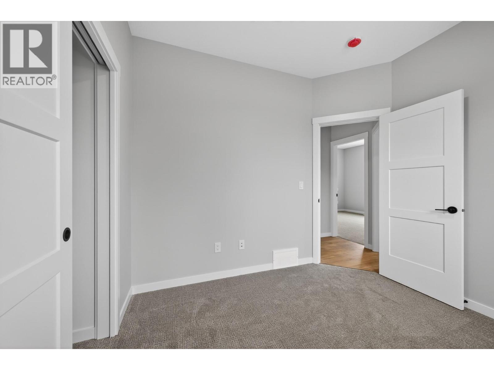 3279 A Schubert Road, Kamloops, British Columbia  V2B 6Y4 - Photo 19 - 10390983