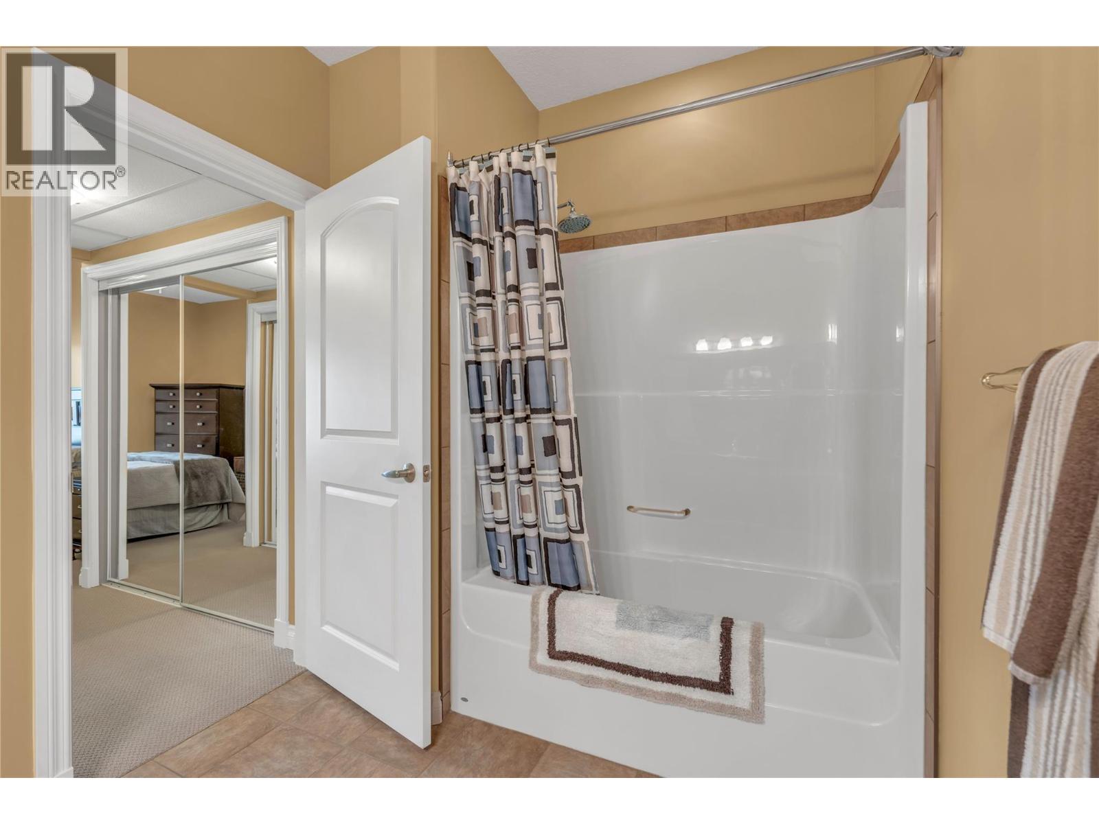 3313 Wilson Street Unit# 406, Penticton, British Columbia  V2A 8J3 - Photo 18 - 10390935