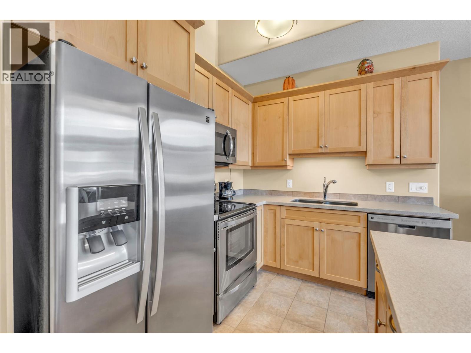 3313 Wilson Street Unit# 406, Penticton, British Columbia  V2A 8J3 - Photo 7 - 10390935