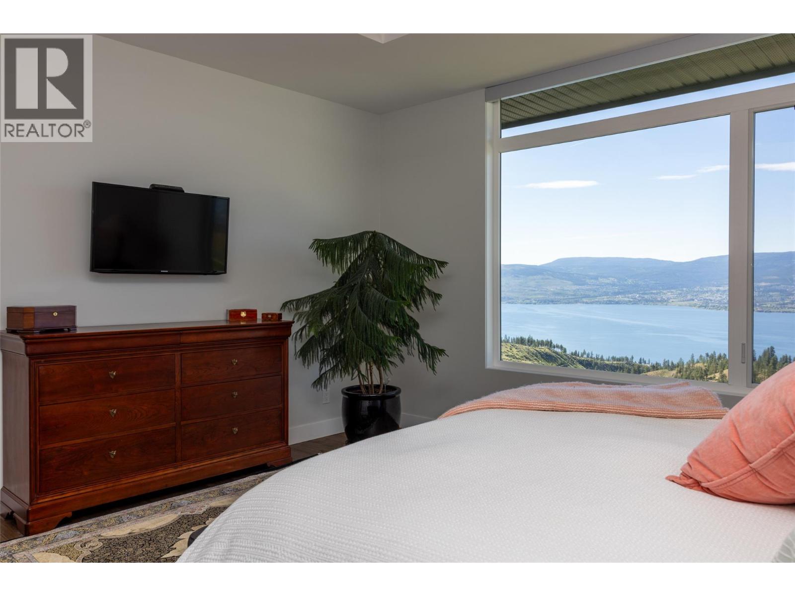 5650 The Edge Place Unit# 105, Kelowna, British Columbia  V1W 5M4 - Photo 29 - 10390838