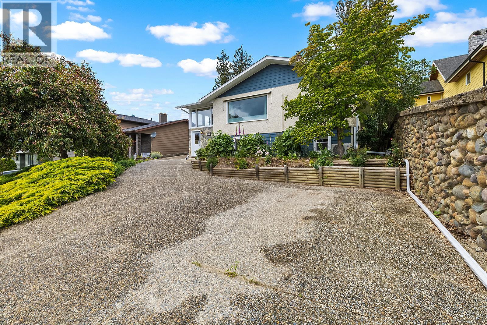 1614 Scott Street, Creston, British Columbia  V0B 1G5 - Photo 5 - 10390423