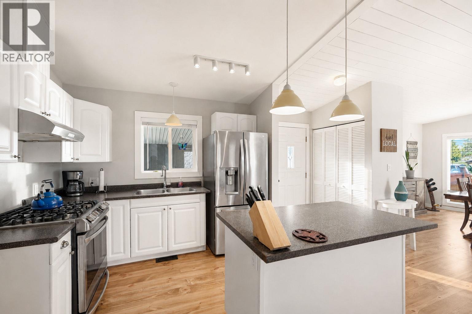 2853 Lower Glenrosa Road, West Kelowna, British Columbia  V4T 1V7 - Photo 11 - 10389475