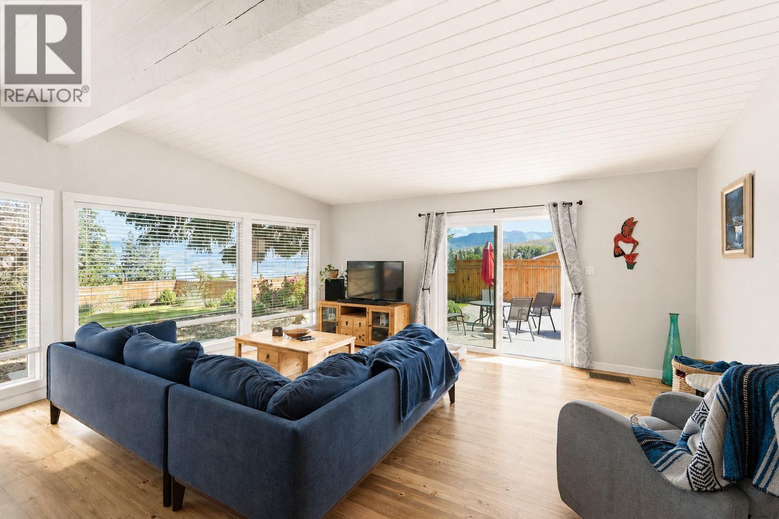 2853 Lower Glenrosa Road, West Kelowna, British Columbia  V4T 1V7 - Photo 4 - 10389475