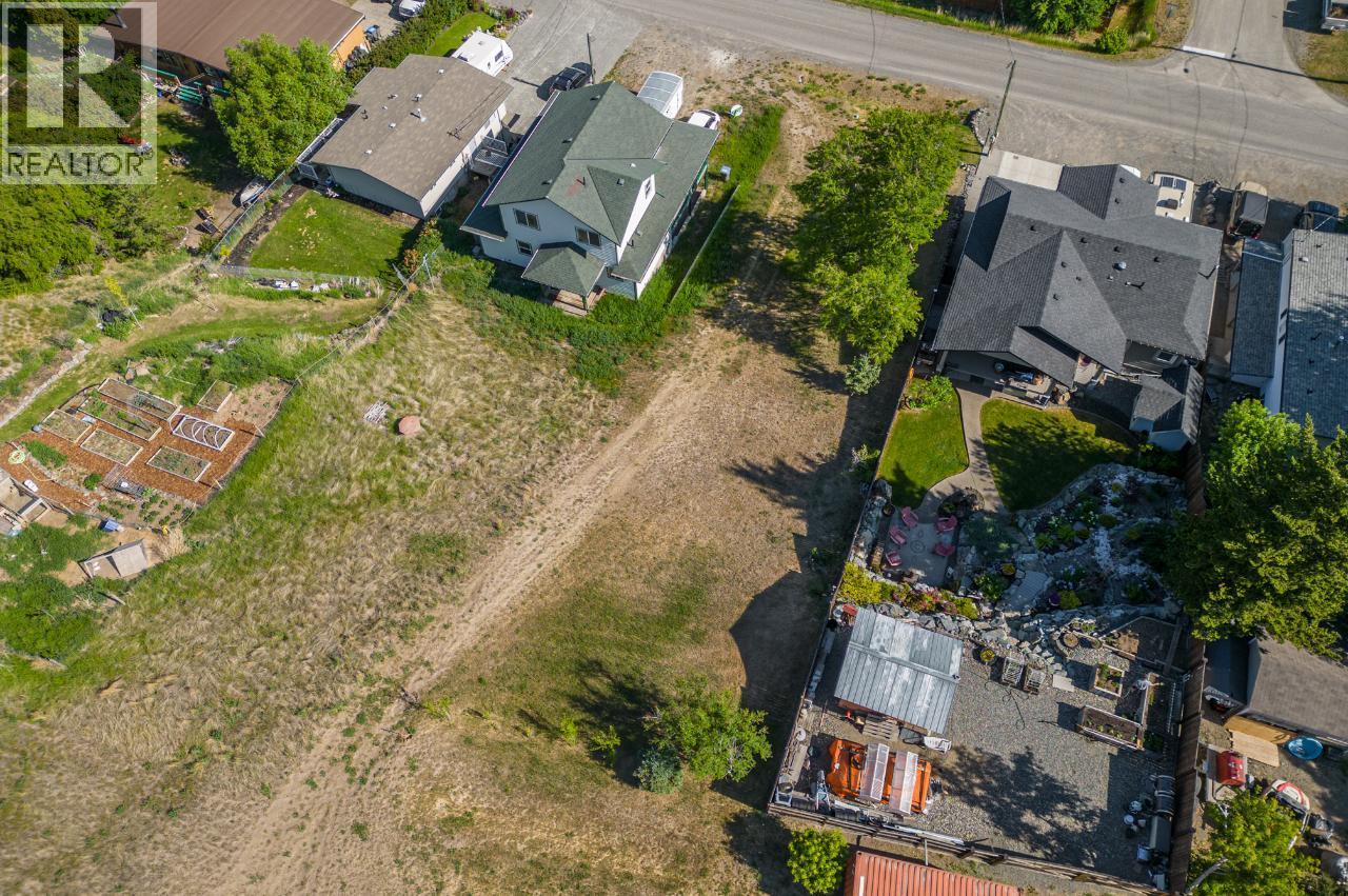1638 Lindley Creek Road, Merritt, British Columbia  V1K 1L4 - Photo 9 - 10390974