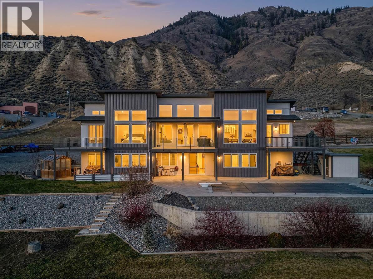 3093 SHUSWAP  E Road, kamloops, British Columbia