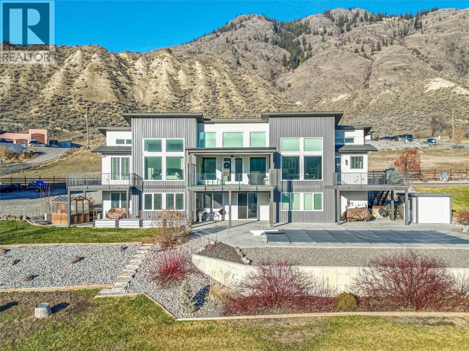 3093 Shuswap  E Road, Kamloops, British Columbia  V2H 1T1 - Photo 3 - 10390948