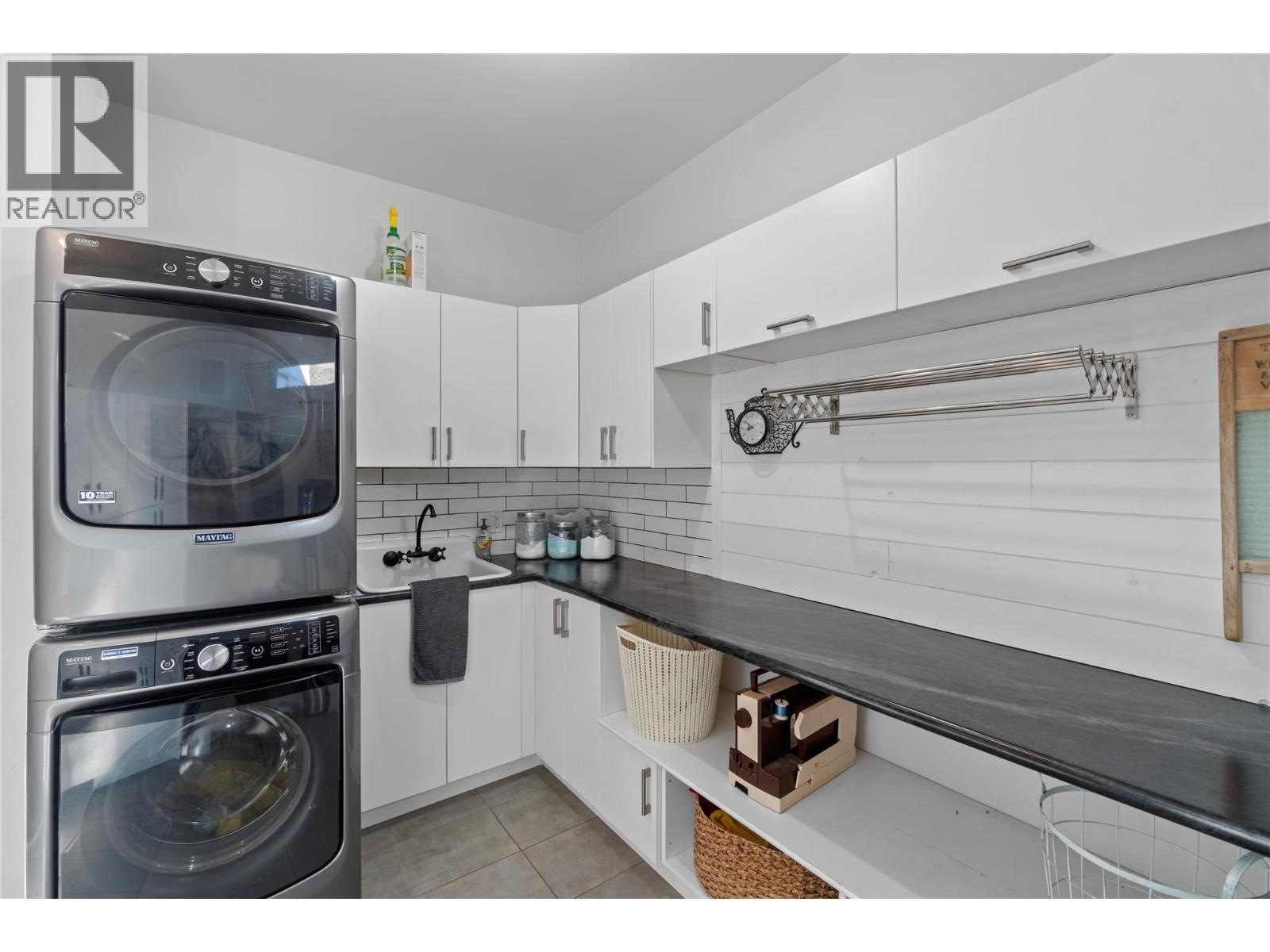3093 Shuswap  E Road, Kamloops, British Columbia  V2H 1T1 - Photo 60 - 10390948