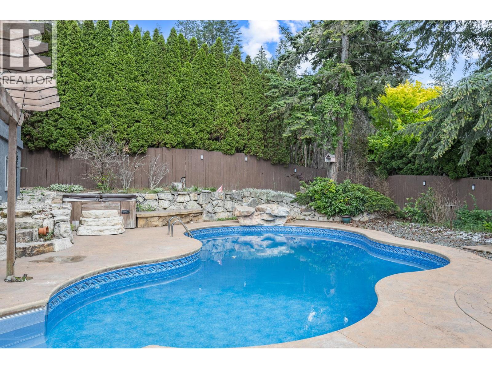 145 Magic Drive, Kelowna, British Columbia  V1V 1N2 - Photo 52 - 10390932