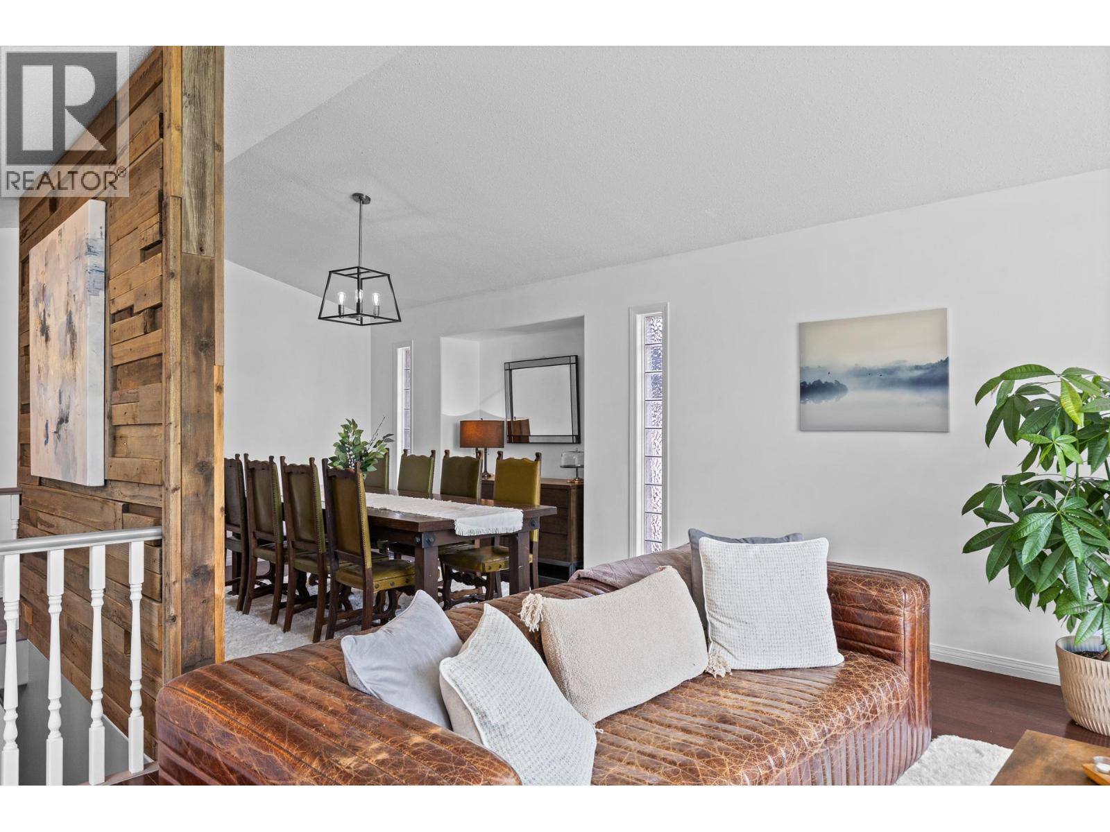 145 Magic Drive, Kelowna, British Columbia  V1V 1N2 - Photo 6 - 10390932