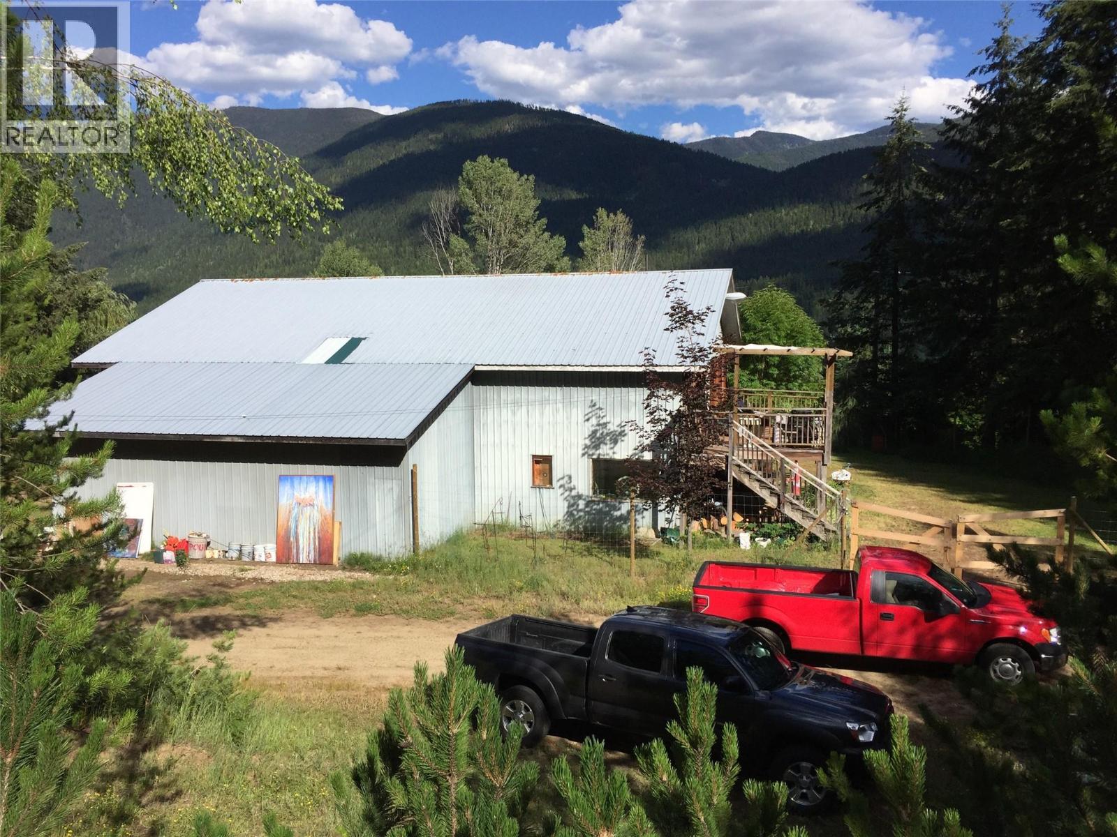 6777 Perry's Back Road, Winlaw, British Columbia  V0G 2J0 - Photo 36 - 10390823
