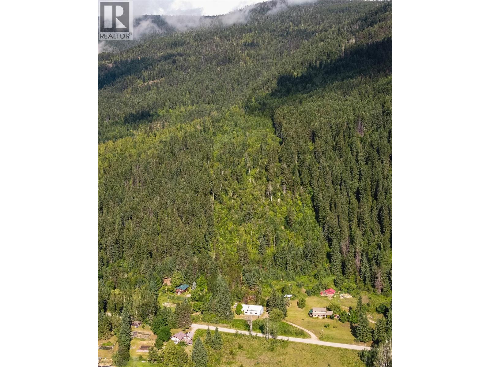 6777 Perry's Back Road, Winlaw, British Columbia  V0G 2J0 - Photo 40 - 10390823
