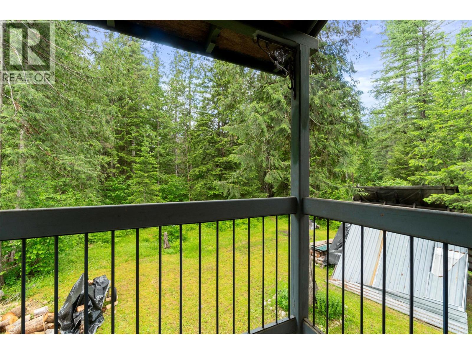 1598 Quast Road, Seymour Arm, British Columbia  V0E 2V2 - Photo 32 - 10390994