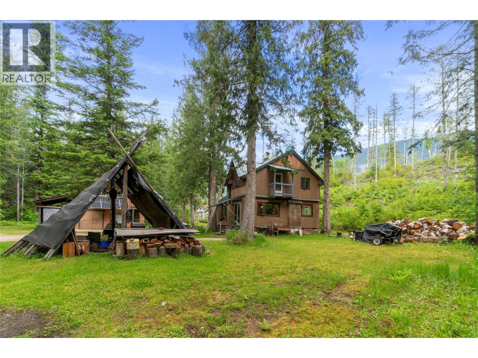 1598 Quast Road, Seymour Arm, British Columbia  V0E 2V2 - Photo 48 - 10390994